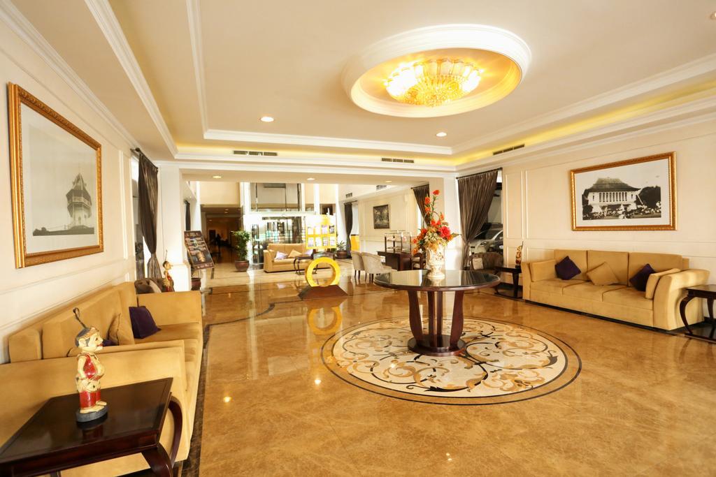 Amarelo Hotel Solo Exteriér fotografie